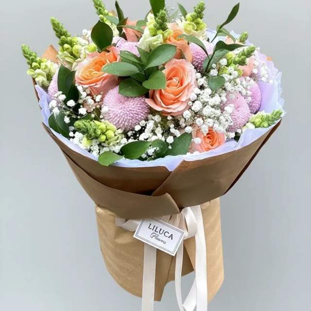 CHÍN TẦNG MÂY